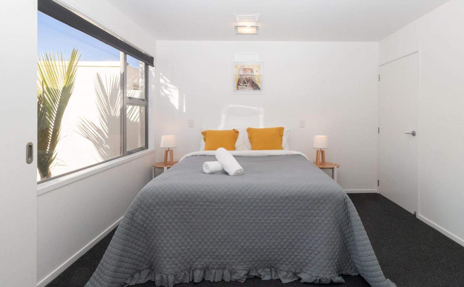 Hobson Hot Spot - Enjoy Stunning Sea Views New Plymouth Exterior photo